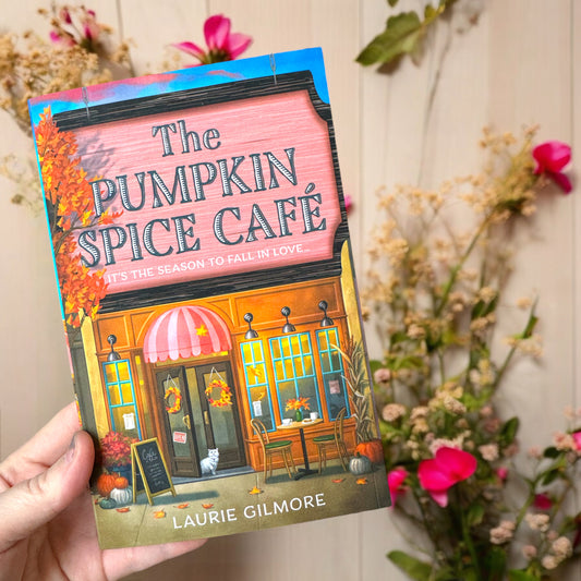 The Pumpkin Spice Cafe/ Laurie Gilmore